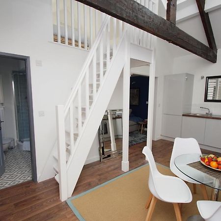 Loft Style Apartment For 4, 1 Broadhurst Court, Close To Town, Station & Hospital Стокпорт Екстер'єр фото